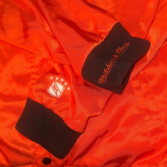 Mitchell & Ness Orange Philadelphia Flyers Jacket - Picture 5 of 8
